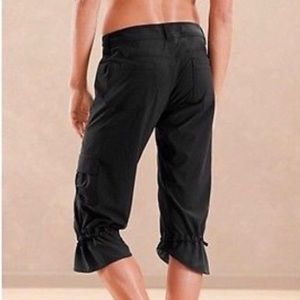 Athleta Dipper Cargo Cropped Pants